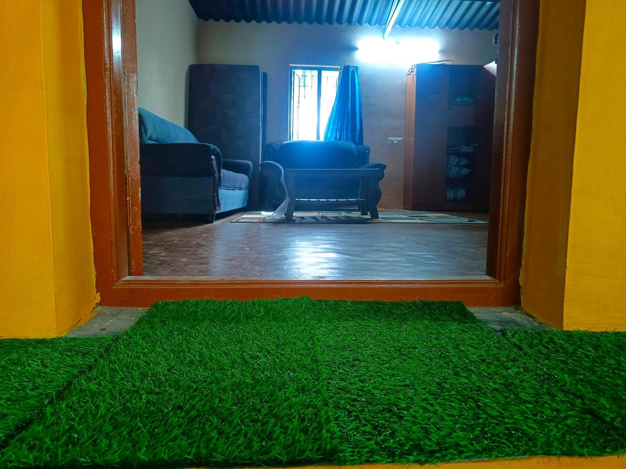 Shivalaya Farmstay Located Amdist Coconut Farm With River Access Near Isha,Adiyogi,Siruvani Alāndurai Exteriör bild