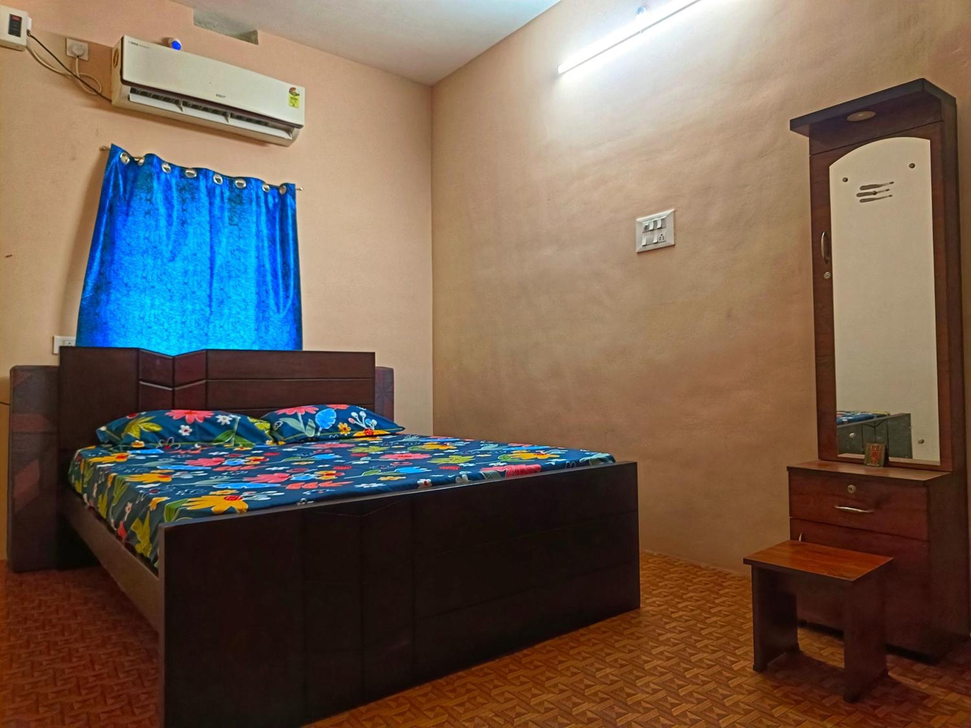 Shivalaya Farmstay Located Amdist Coconut Farm With River Access Near Isha,Adiyogi,Siruvani Alāndurai Exteriör bild